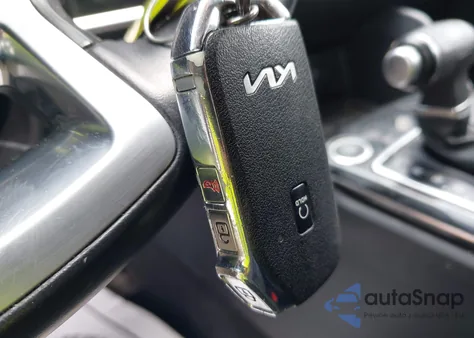 2023 Kia Sportage X-Line z USA, uszkodzony, nr VIN 5XYK6CAF4PG089944